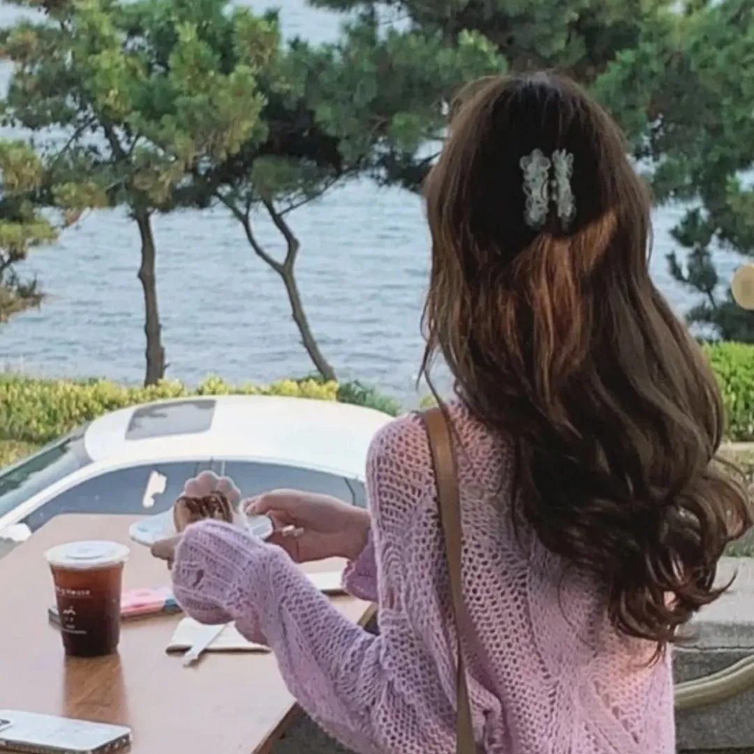 茧镇奇缘 在线观看